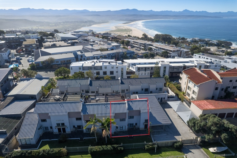 4 Bedroom Property for Sale in Plettenberg Bay Central Western Cape